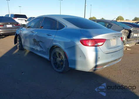 2015 Chrysler 200 Limited z USA, uszkodzony, nr VIN 1C3CCCAB0FN710604